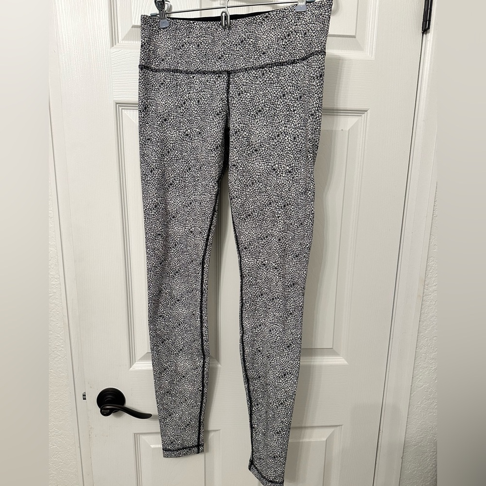 Lululemon leggings | size 8